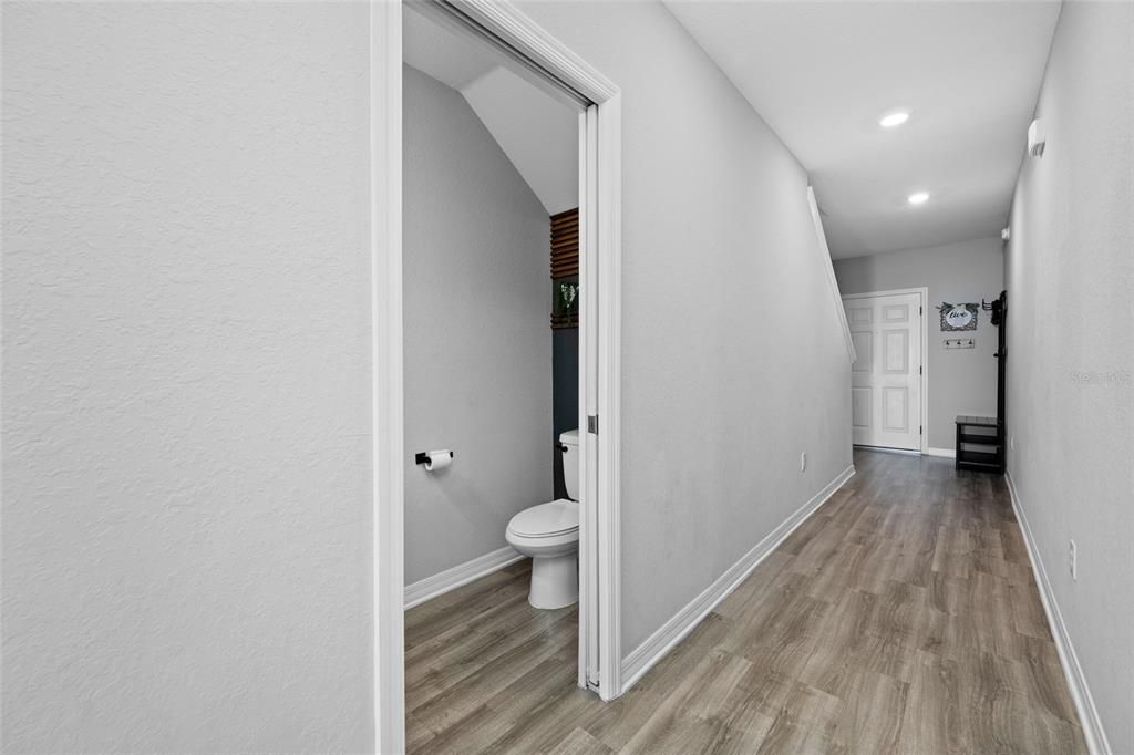 待售: $435,000 (5 贝兹, 3 浴室, 2640 平方英尺)