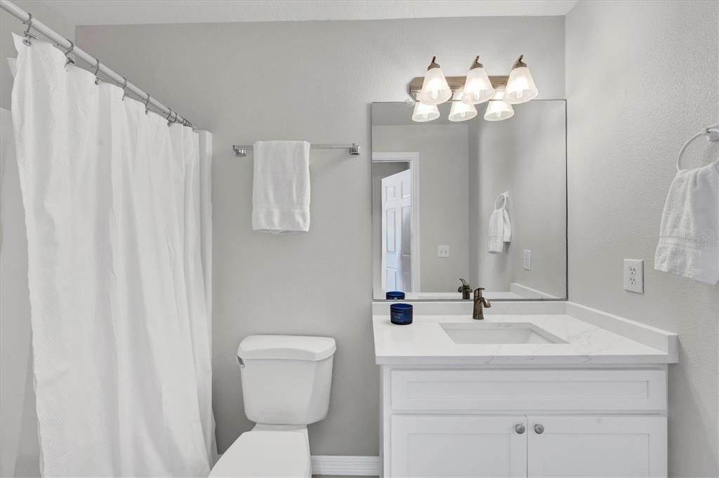 待售: $890,000 (7 贝兹, 0 浴室, 3679 平方英尺)