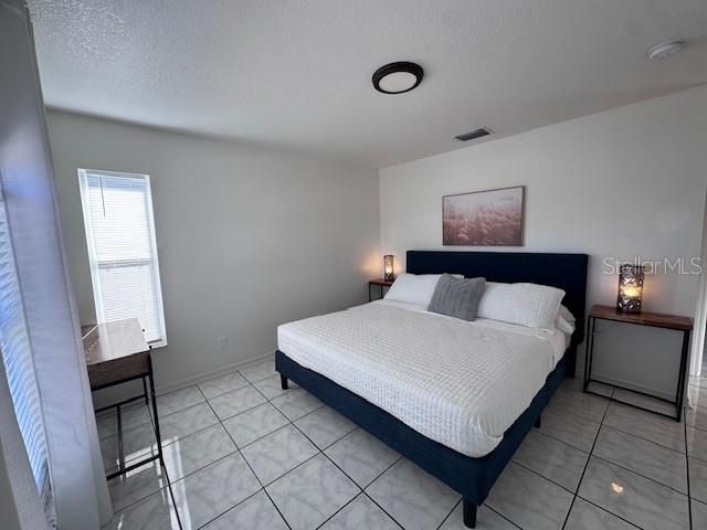 For Sale: $890,000 (7 beds, 0 baths, 3679 Square Feet)