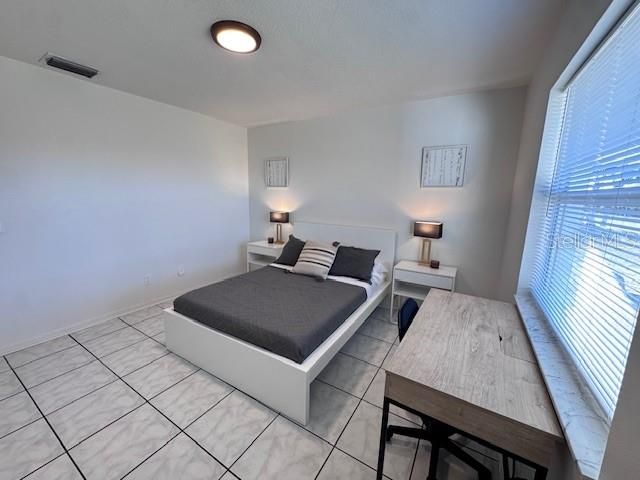 For Sale: $890,000 (7 beds, 0 baths, 3679 Square Feet)