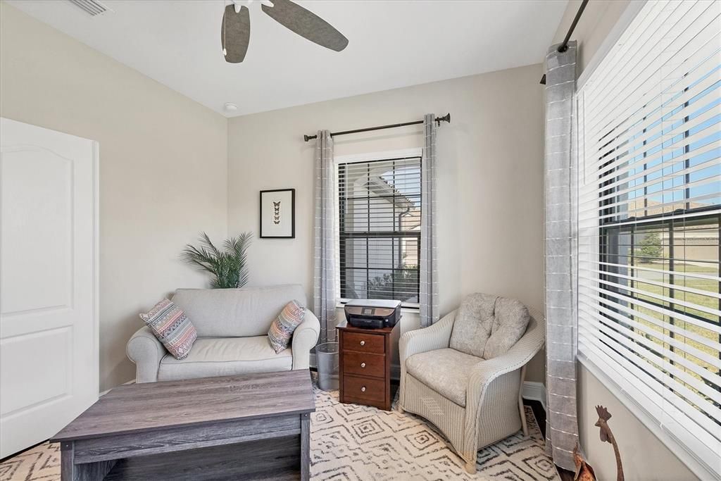 待售: $439,900 (2 贝兹, 2 浴室, 1524 平方英尺)