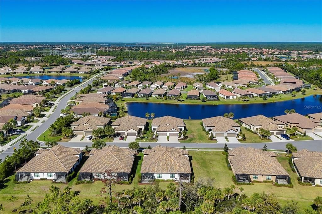 待售: $439,900 (2 贝兹, 2 浴室, 1524 平方英尺)