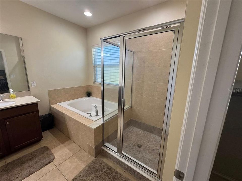 En Venta: $365,000 (3 camas, 2 baños, 1764 Pies cuadrados)