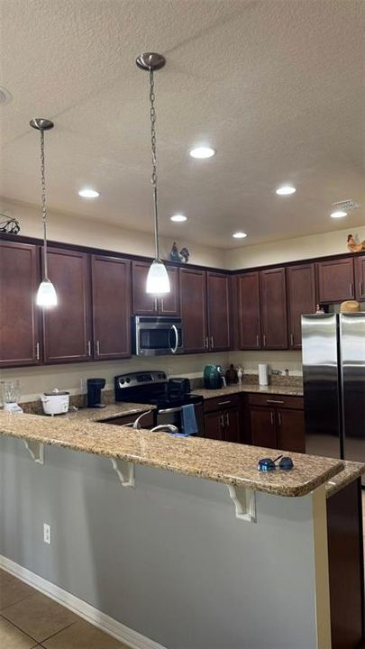 En Venta: $365,000 (3 camas, 2 baños, 1764 Pies cuadrados)