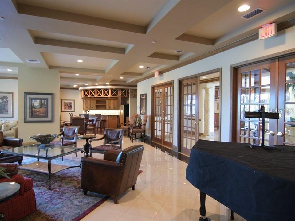 Active With Contract: $1,600,000 (3 beds, 3 baths, 2521 Square Feet)