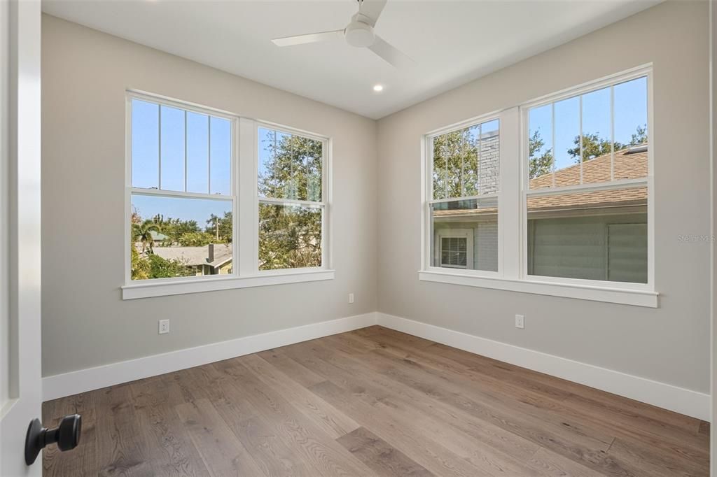 На продажу: $1,949,000 (4 спален, 3 ванн, 2658 Квадратных фут)