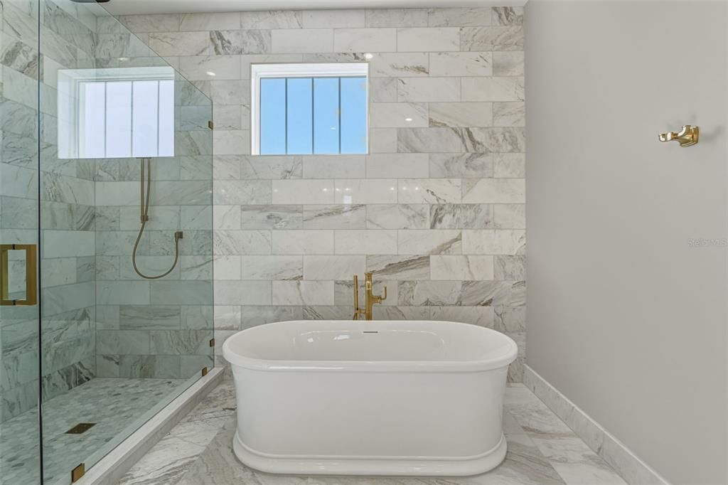 На продажу: $1,949,000 (4 спален, 3 ванн, 2658 Квадратных фут)