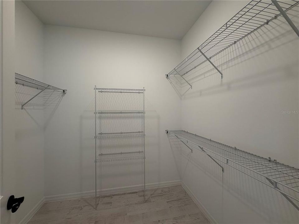 В аренду: $3,150 (4 спален, 2 ванн, 1850 Квадратных фут)