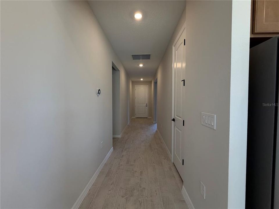 В аренду: $3,150 (4 спален, 2 ванн, 1850 Квадратных фут)