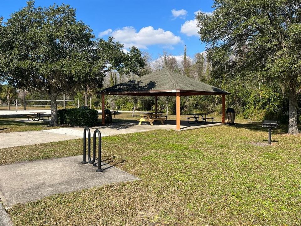 В аренду: $2,350 (3 спален, 2 ванн, 1614 Квадратных фут)