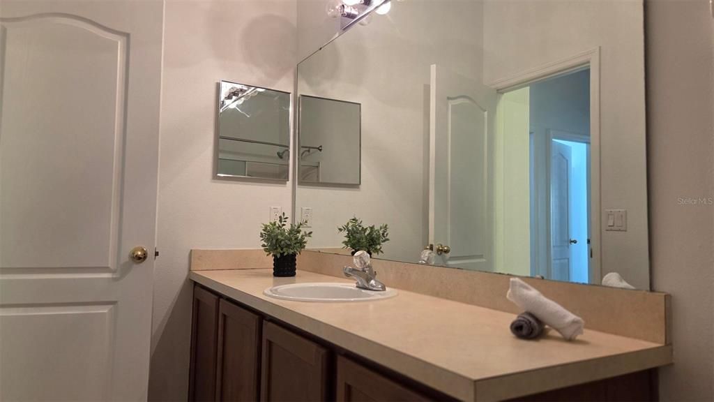 В аренду: $2,350 (3 спален, 2 ванн, 1614 Квадратных фут)