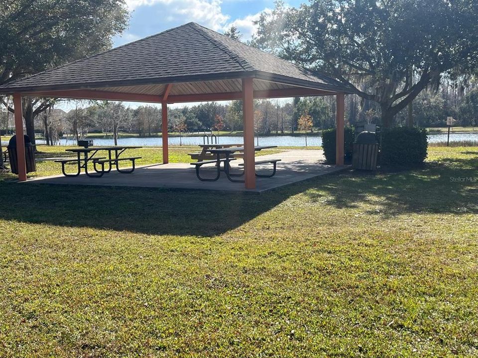 В аренду: $2,350 (3 спален, 2 ванн, 1614 Квадратных фут)