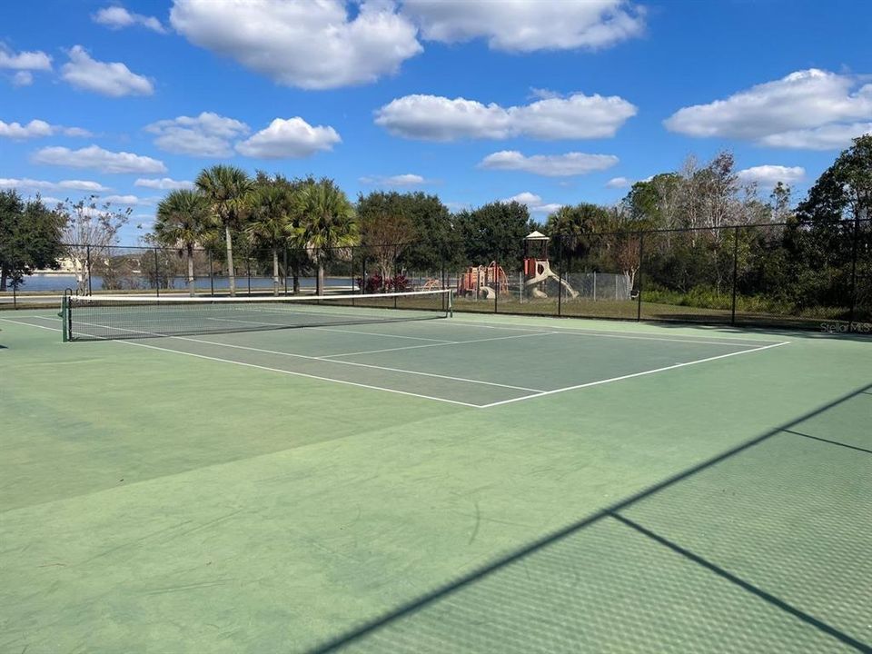 В аренду: $2,350 (3 спален, 2 ванн, 1614 Квадратных фут)