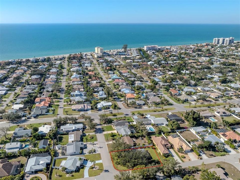 For Sale: $615,000 (2 beds, 2 baths, 1336 Square Feet)