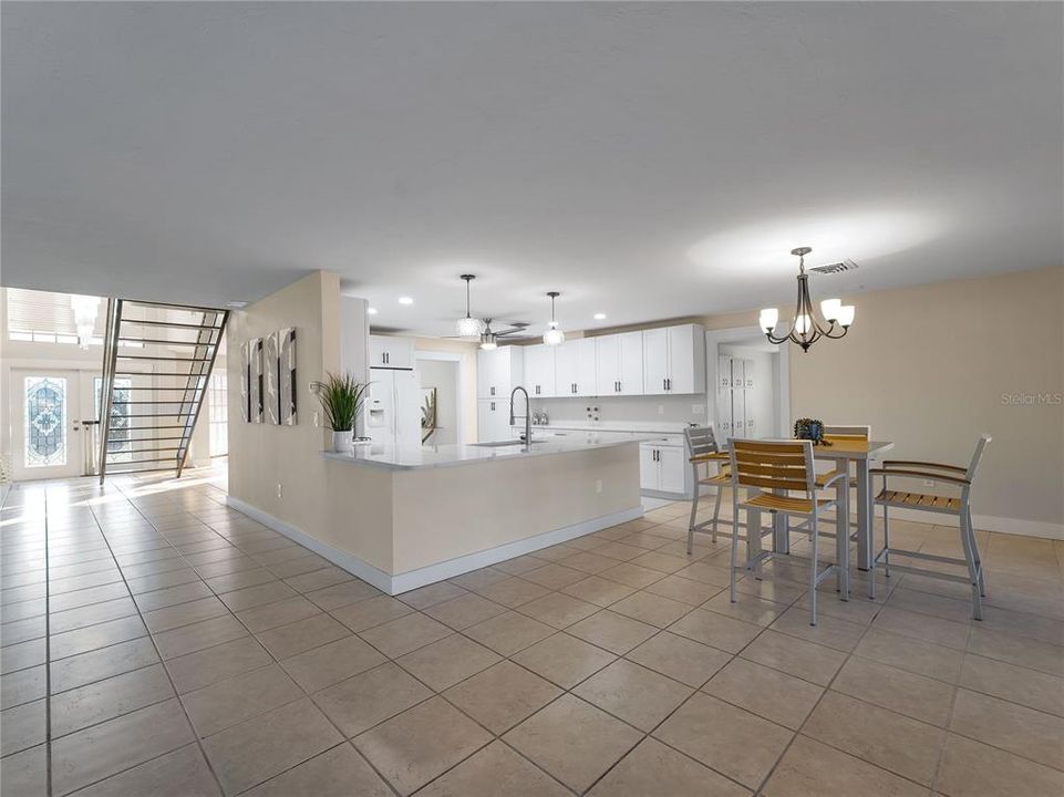 For Sale: $725,000 (4 beds, 3 baths, 3855 Square Feet)