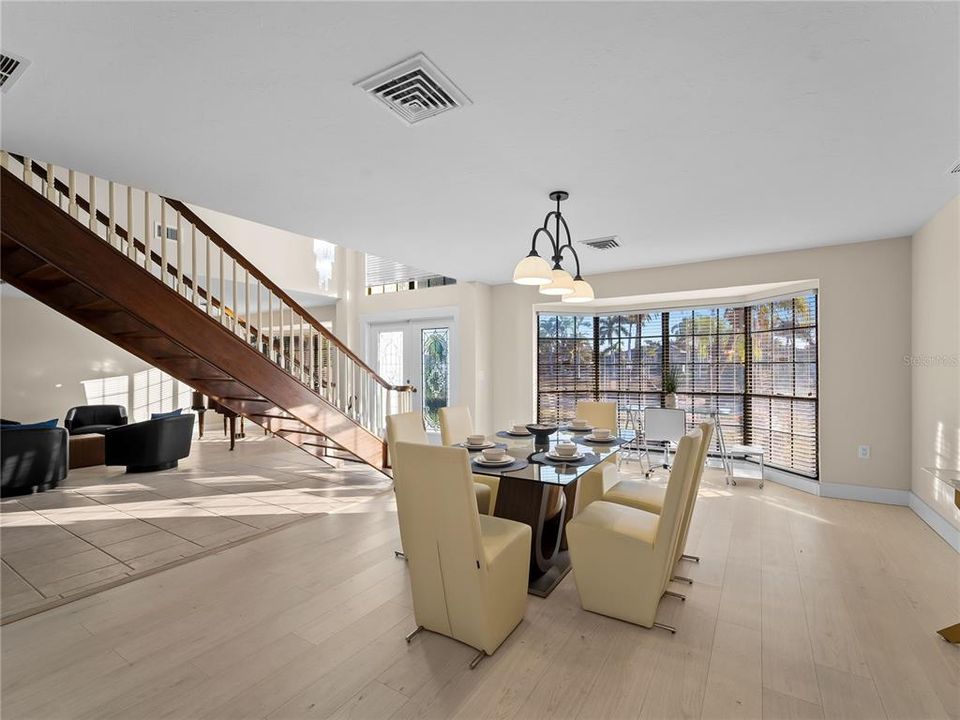 For Sale: $725,000 (4 beds, 3 baths, 3855 Square Feet)