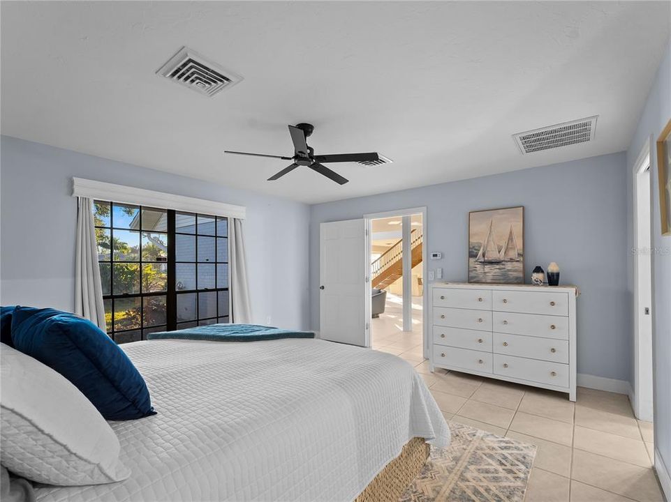 For Sale: $725,000 (4 beds, 3 baths, 3855 Square Feet)