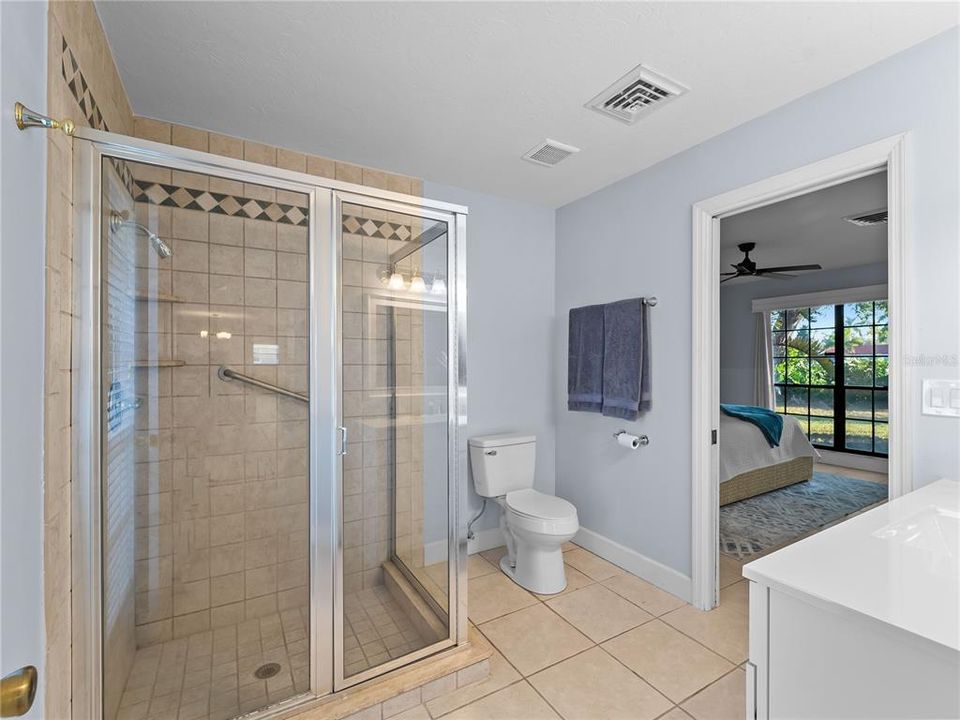 For Sale: $725,000 (4 beds, 3 baths, 3855 Square Feet)