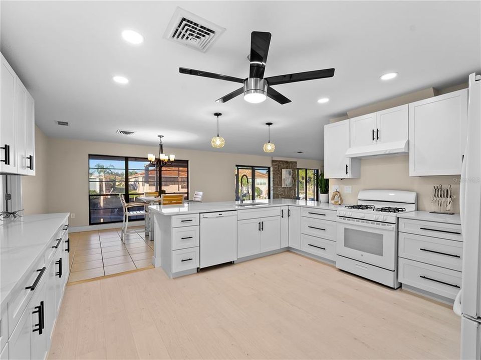 For Sale: $725,000 (4 beds, 3 baths, 3855 Square Feet)