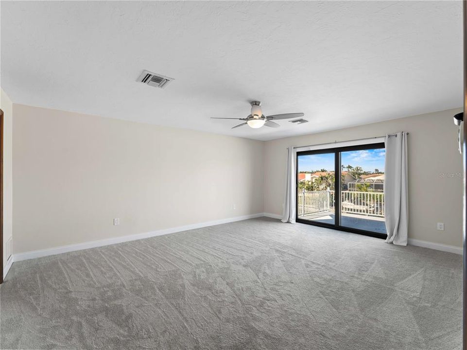 For Sale: $725,000 (4 beds, 3 baths, 3855 Square Feet)