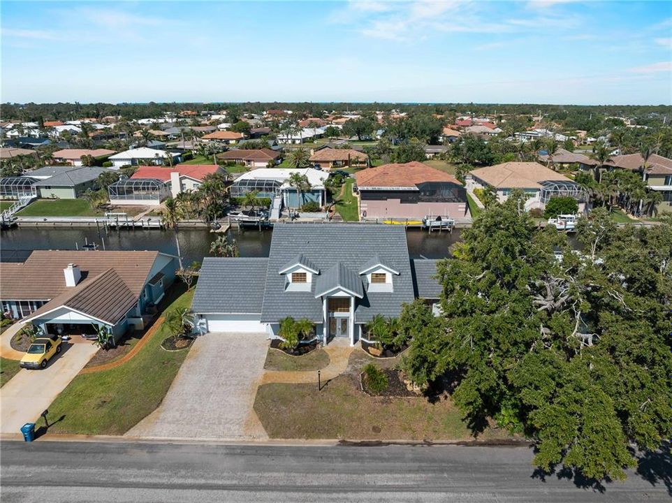 For Sale: $725,000 (4 beds, 3 baths, 3855 Square Feet)