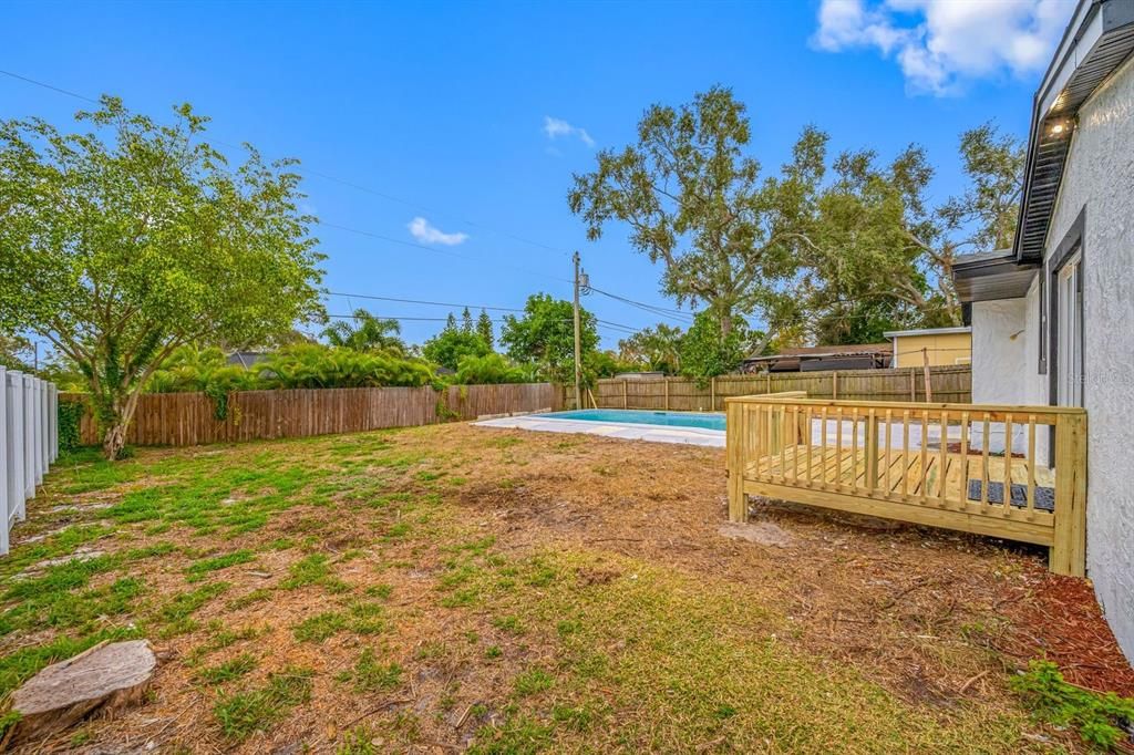 For Sale: $529,000 (4 beds, 3 baths, 1510 Square Feet)