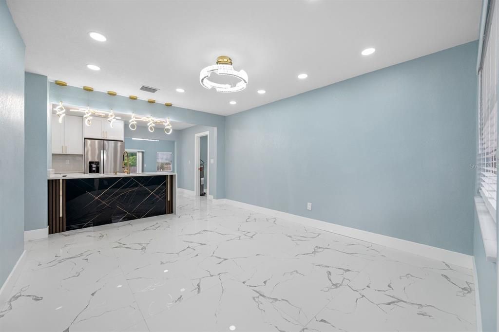 For Sale: $529,000 (4 beds, 3 baths, 1510 Square Feet)