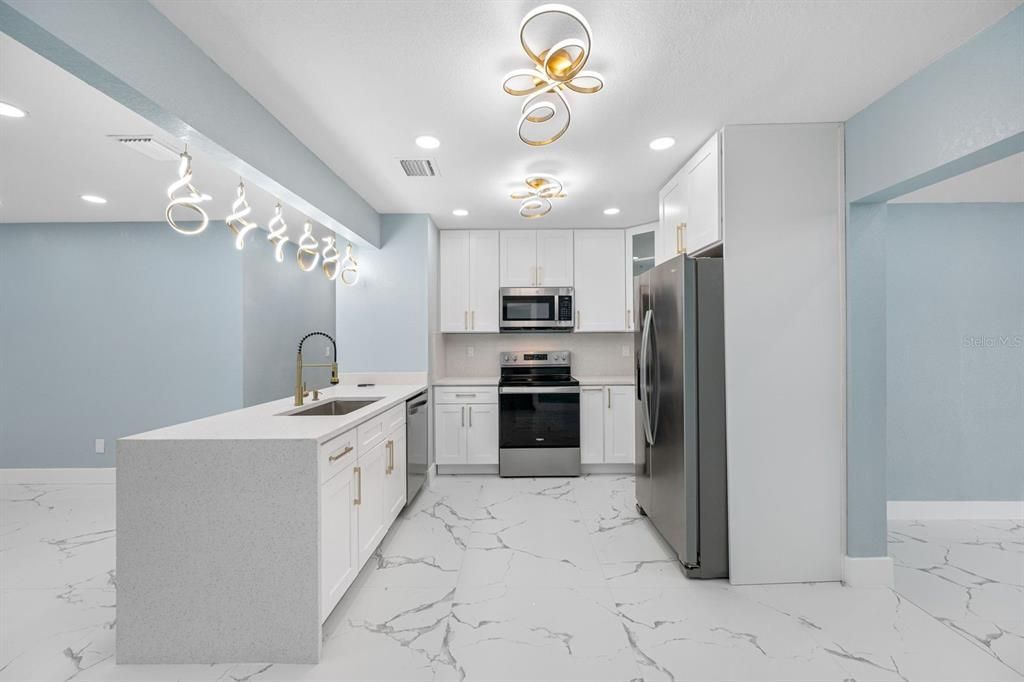 For Sale: $529,000 (4 beds, 3 baths, 1510 Square Feet)