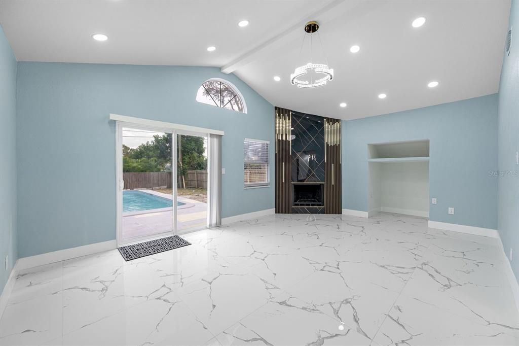 For Sale: $529,000 (4 beds, 3 baths, 1510 Square Feet)