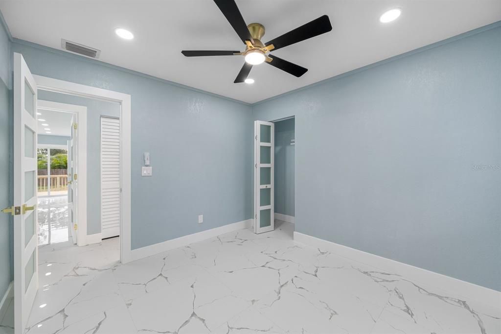 For Sale: $529,000 (4 beds, 3 baths, 1510 Square Feet)