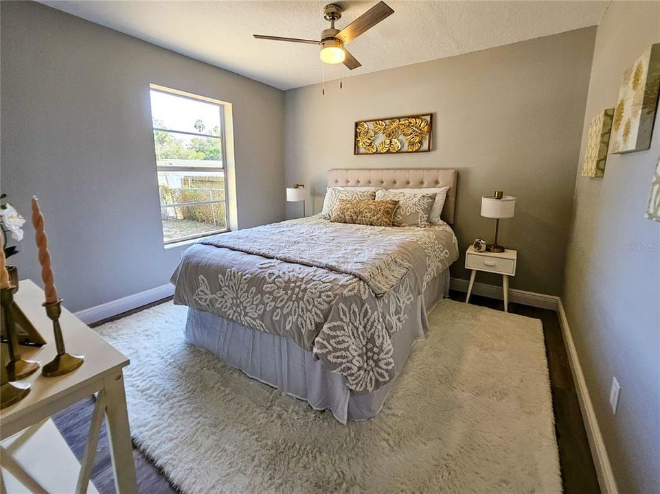 En Venta: $289,900 (2 camas, 2 baños, 1100 Pies cuadrados)