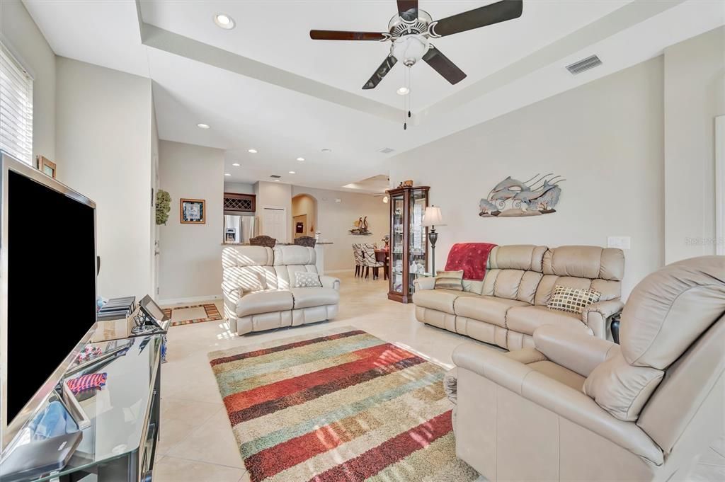 For Sale: $449,000 (2 beds, 2 baths, 1558 Square Feet)