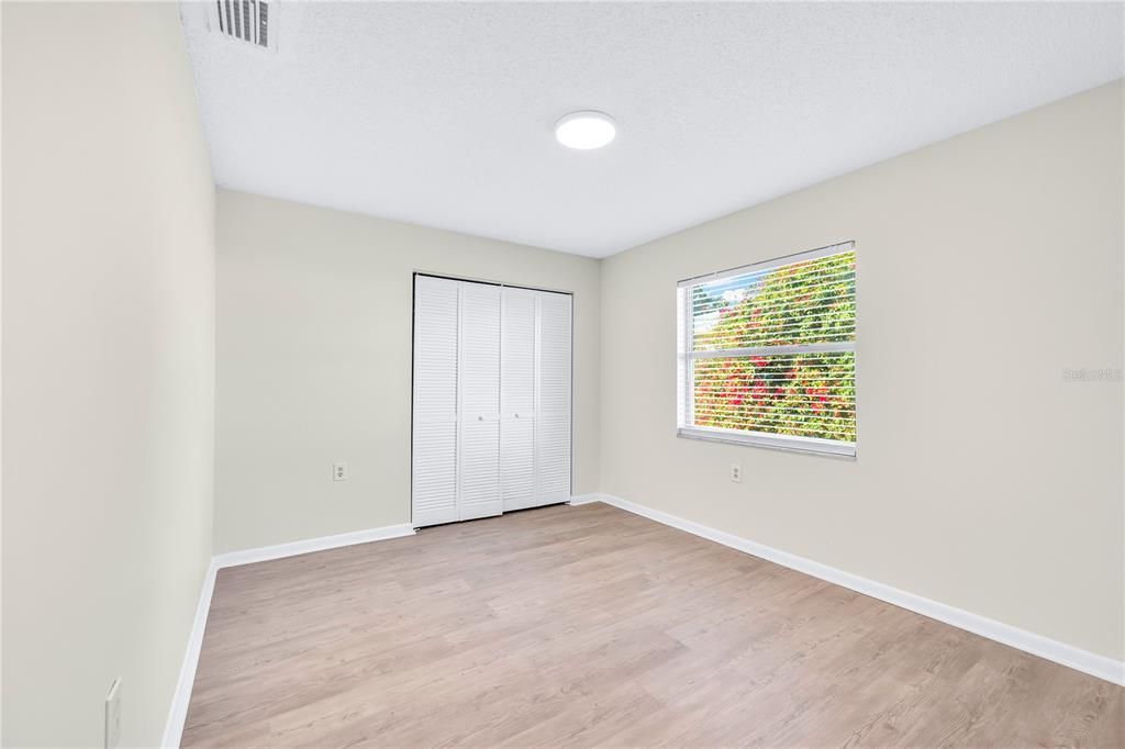 For Sale: $310,000 (3 beds, 2 baths, 1390 Square Feet)