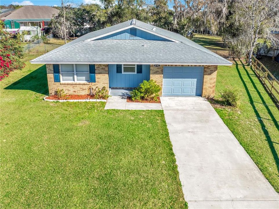 For Sale: $310,000 (3 beds, 2 baths, 1390 Square Feet)