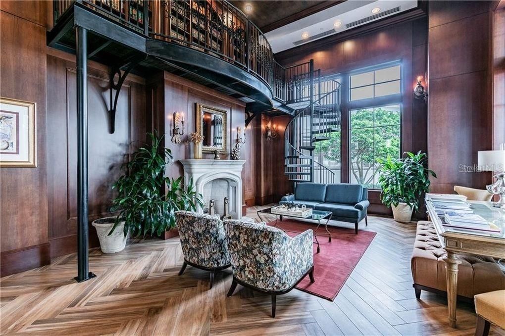 出租: $2,900 (1 贝兹, 1 浴室, 853 平方英尺)