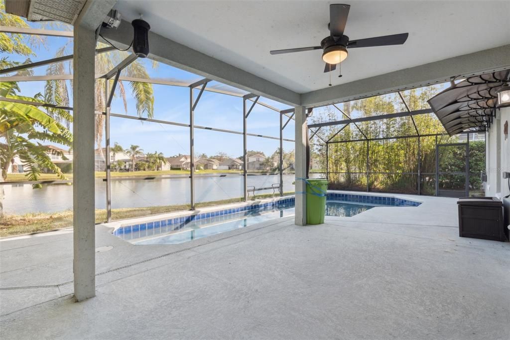 На продажу: $465,000 (4 спален, 2 ванн, 1914 Квадратных фут)