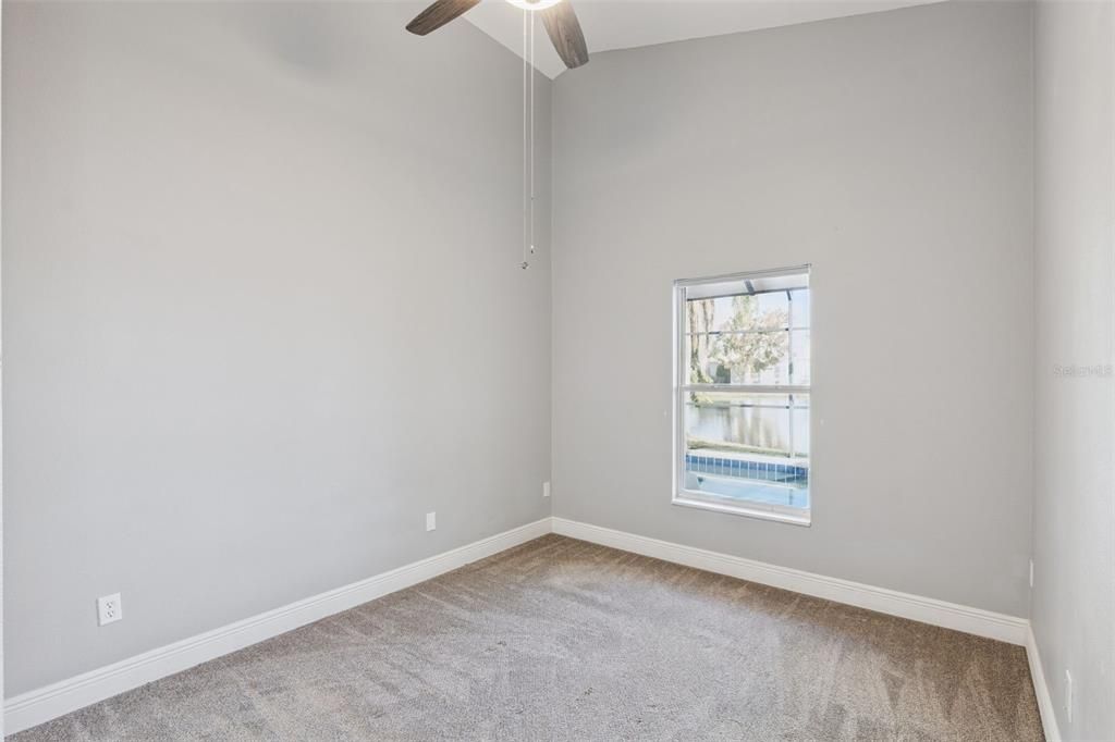 На продажу: $465,000 (4 спален, 2 ванн, 1914 Квадратных фут)