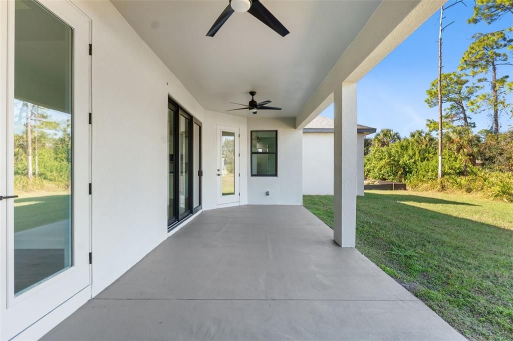 待售: $435,000 (3 贝兹, 2 浴室, 1933 平方英尺)