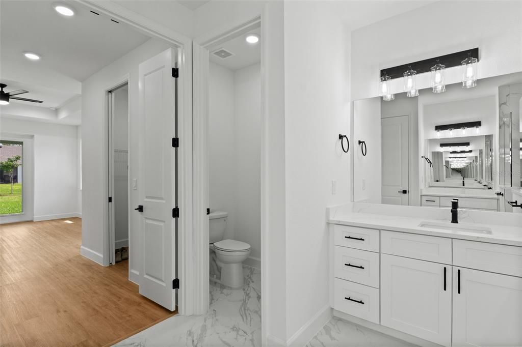 待售: $435,000 (3 贝兹, 2 浴室, 1933 平方英尺)