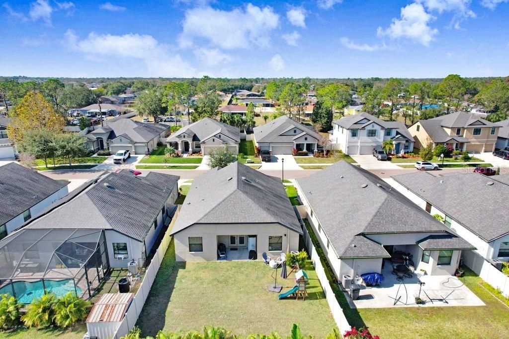 На продажу: $365,000 (3 спален, 2 ванн, 1638 Квадратных фут)