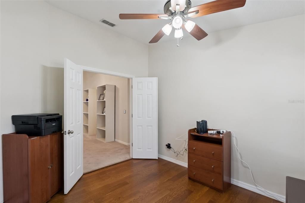 待售: $459,000 (3 贝兹, 2 浴室, 2428 平方英尺)