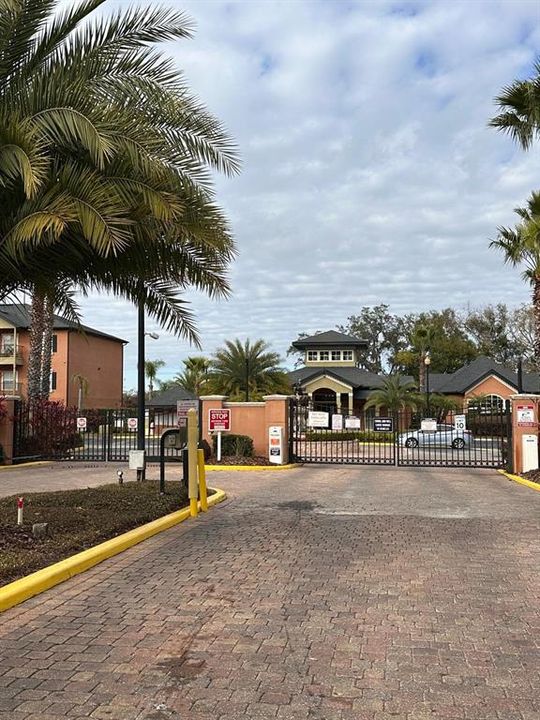 出租: $1,750 (2 贝兹, 2 浴室, 1344 平方英尺)