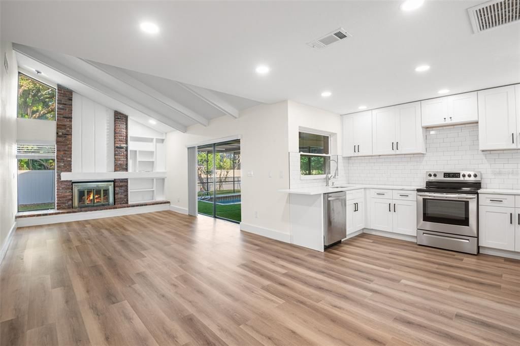 В аренду: $3,700 (4 спален, 2 ванн, 2051 Квадратных фут)