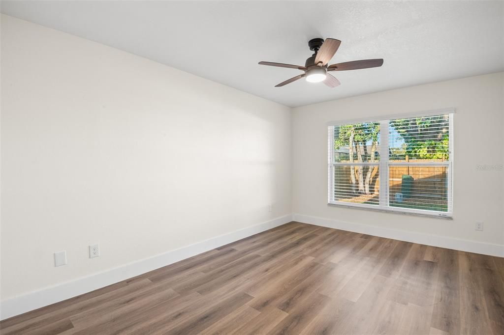 В аренду: $3,700 (4 спален, 2 ванн, 2051 Квадратных фут)