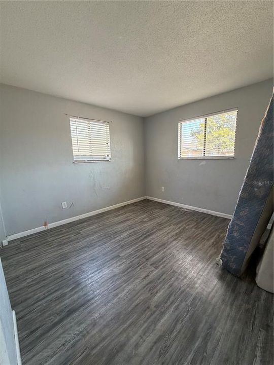 En Renta: $2,490 (3 camas, 2 baños, 1111 Pies cuadrados)