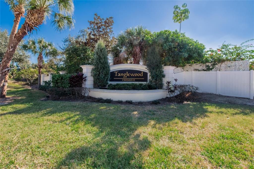 En Venta: $305,000 (3 camas, 2 baños, 1634 Pies cuadrados)