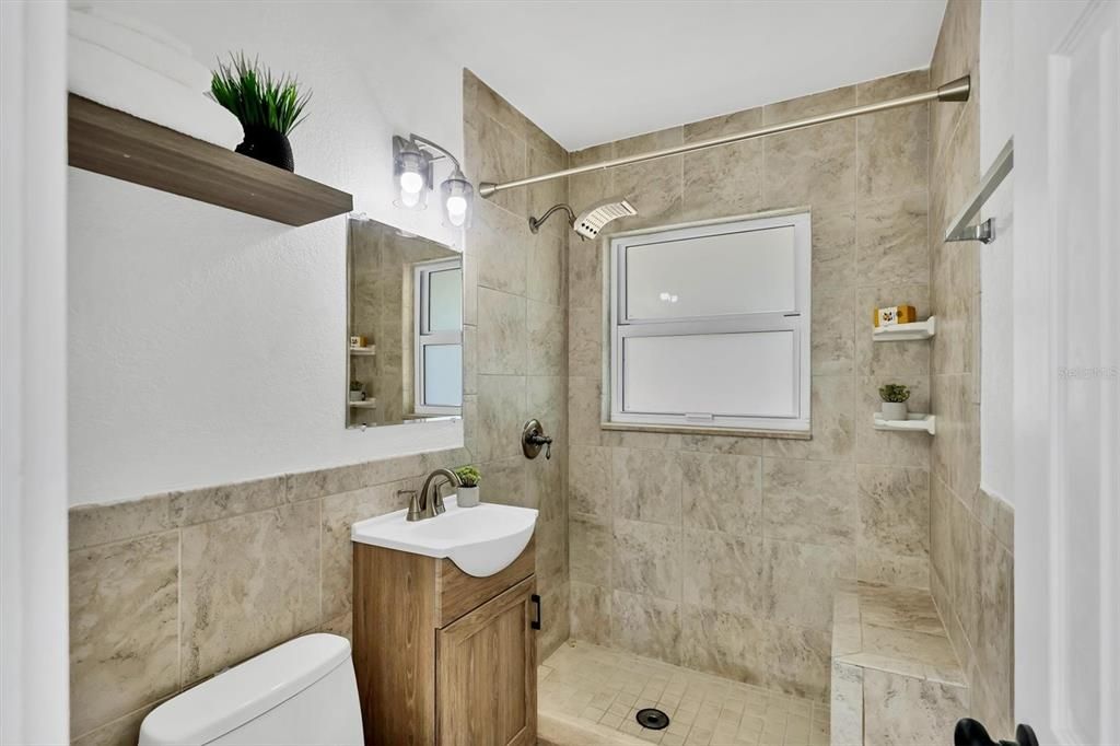 For Sale: $425,000 (3 beds, 2 baths, 1170 Square Feet)