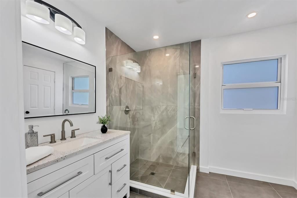 For Sale: $425,000 (3 beds, 2 baths, 1170 Square Feet)