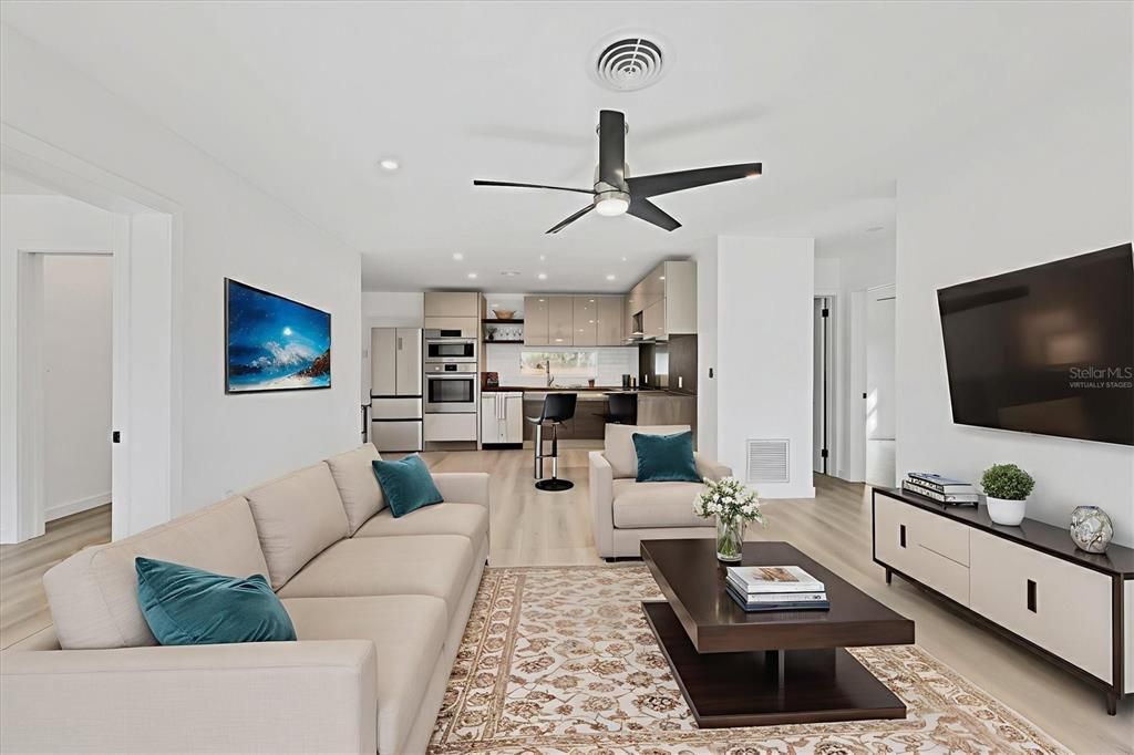 For Sale: $425,000 (3 beds, 2 baths, 1170 Square Feet)