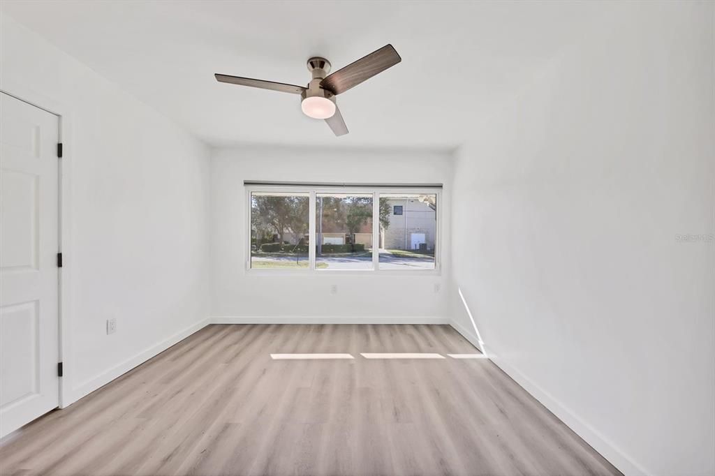 For Sale: $425,000 (3 beds, 2 baths, 1170 Square Feet)